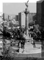 View of Angel de la Independencia, Mexico City